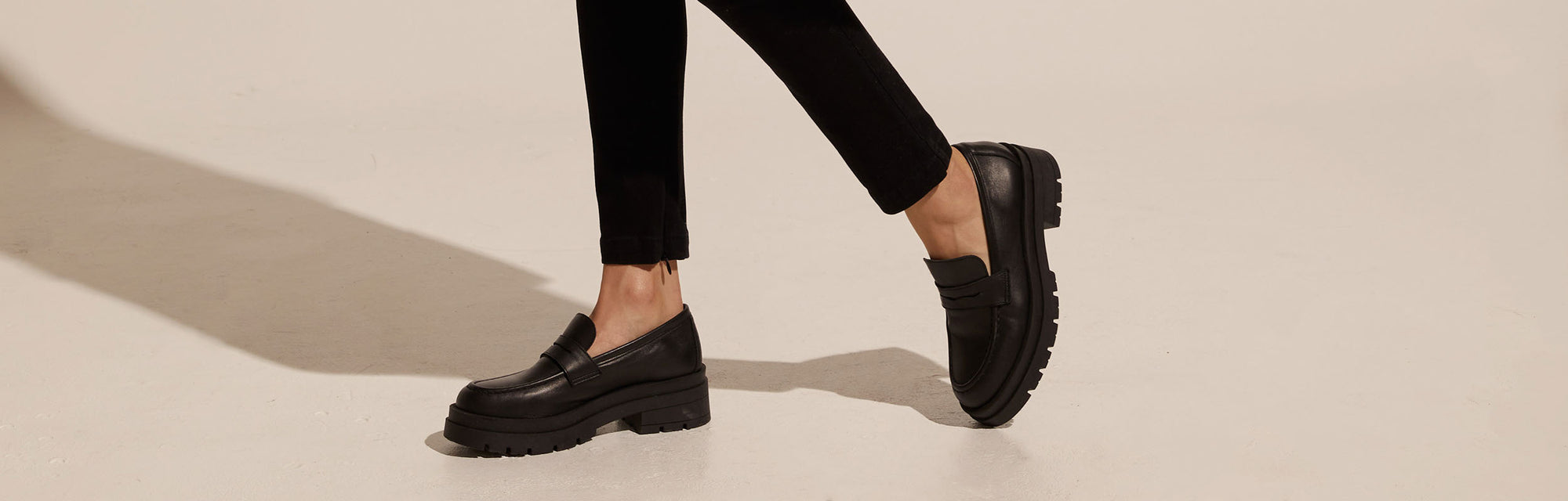 how to wear loafers