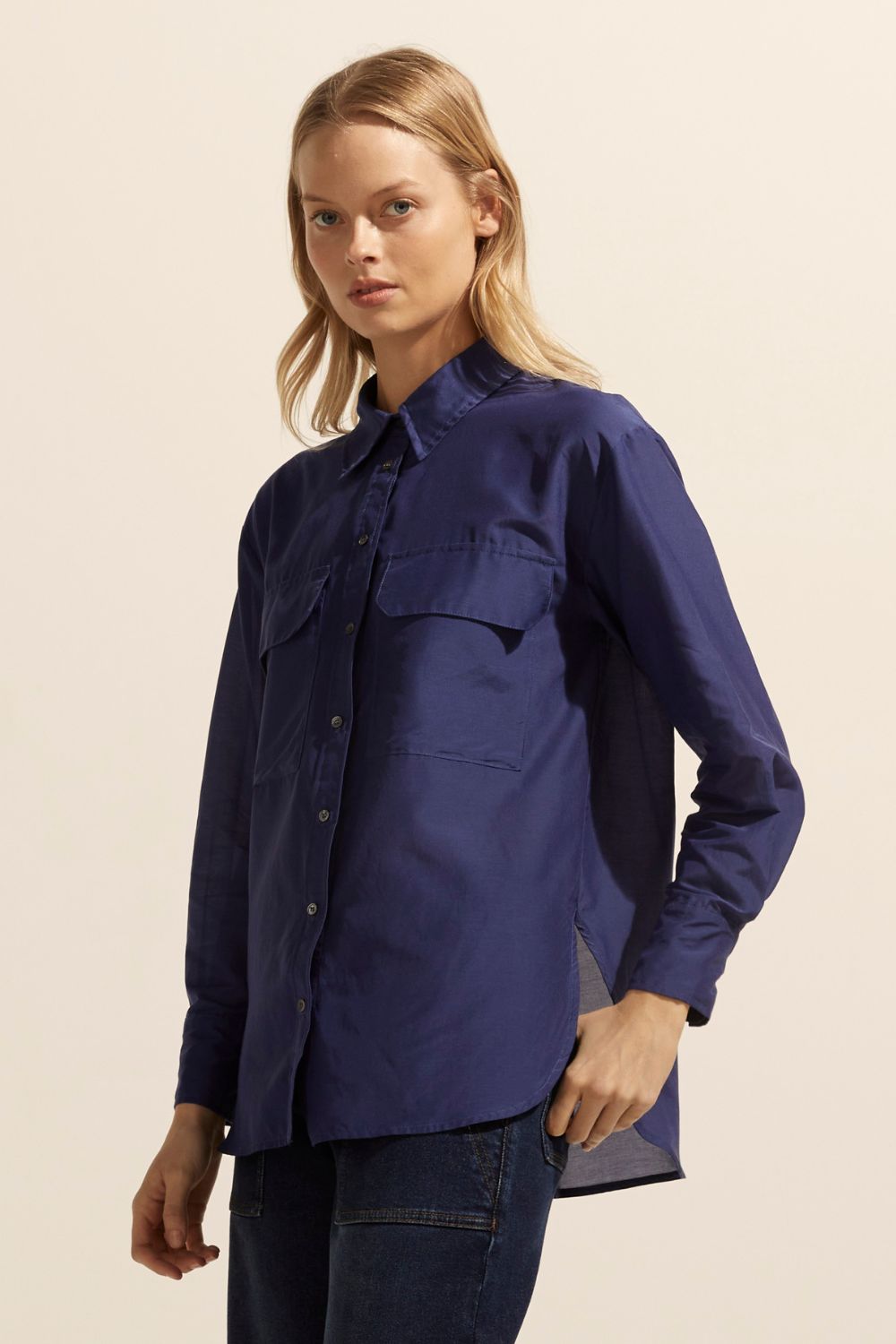 blue, shirt, long-sleeve, button-up shirt, collar, front patch pockets, side splits, side image