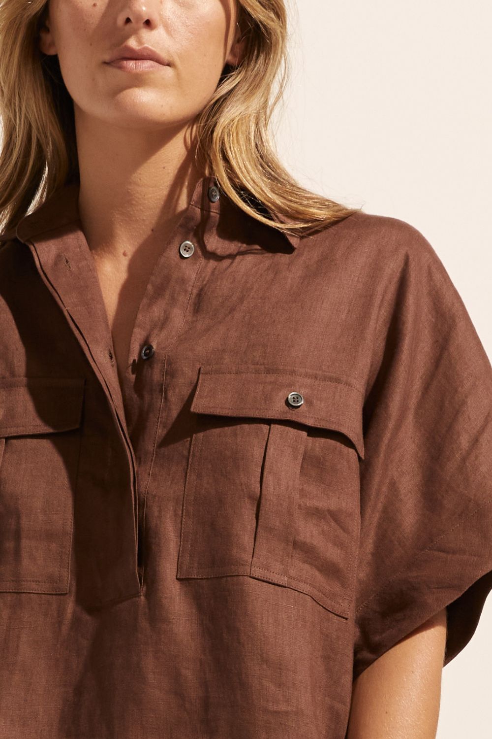brown, shirt, oversized pockets, short sleeve, linen,  close up view