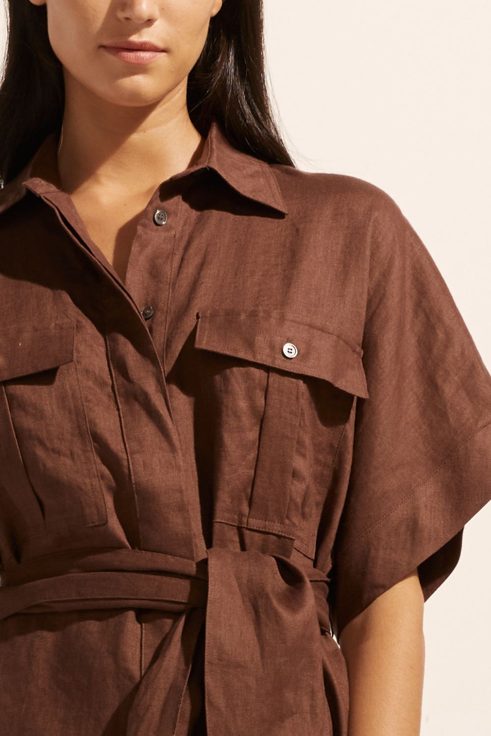 brown, dress, midi dress, side splits, oversized patch pockets, self tie fabric belt, short sleeve, close up image