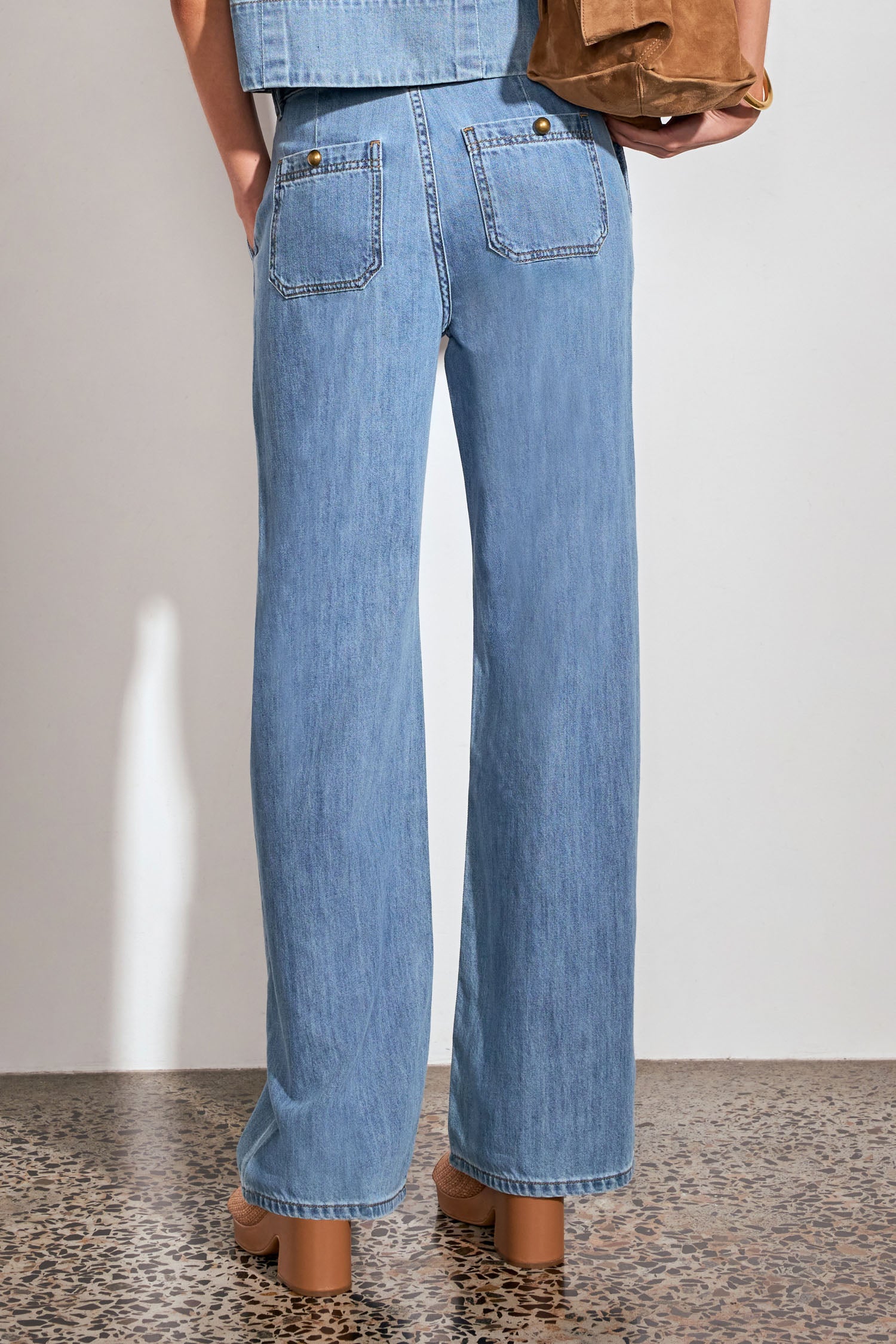 flint jean - mid wash denim