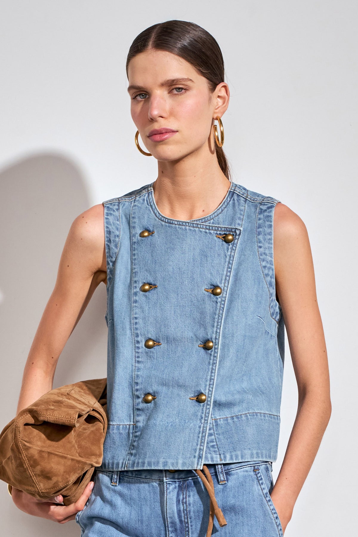 charge vest - mid wash denim