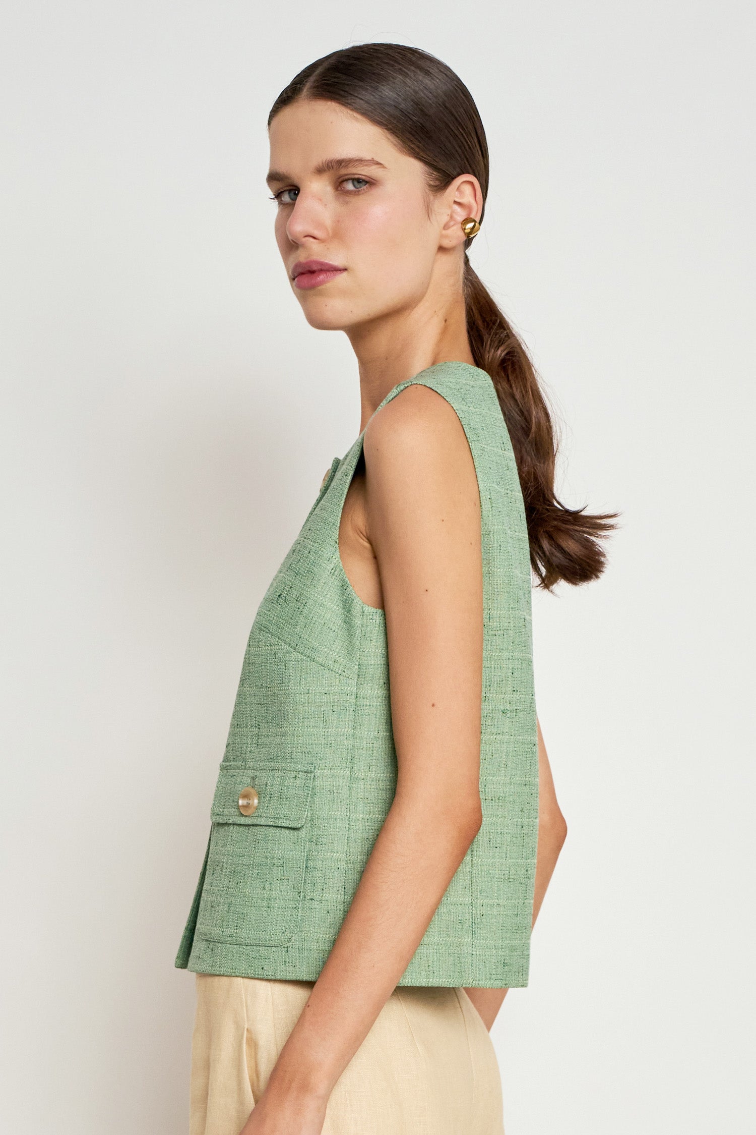 sense vest - apple