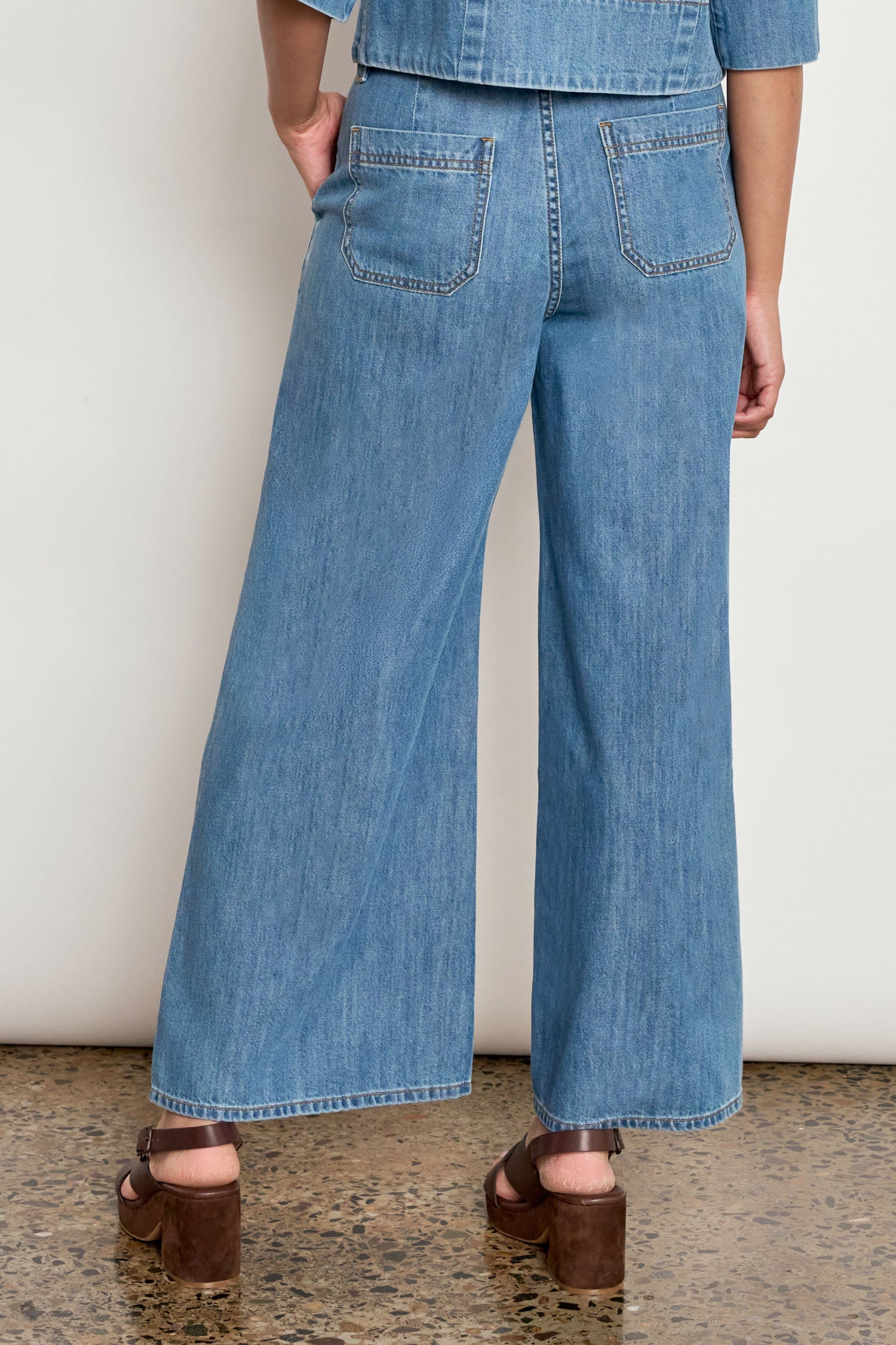affinity jean - mid wash denim