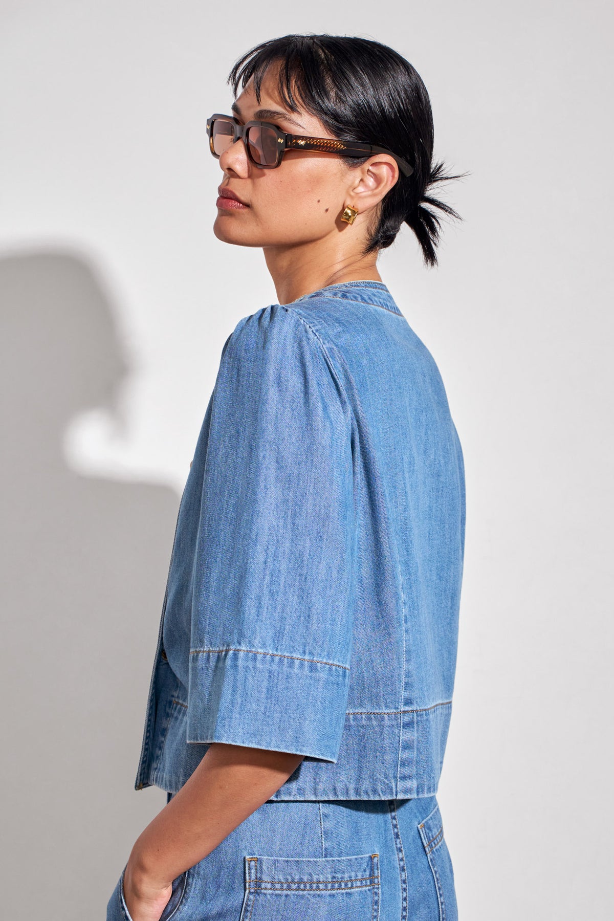 plunge jacket - mid wash denim