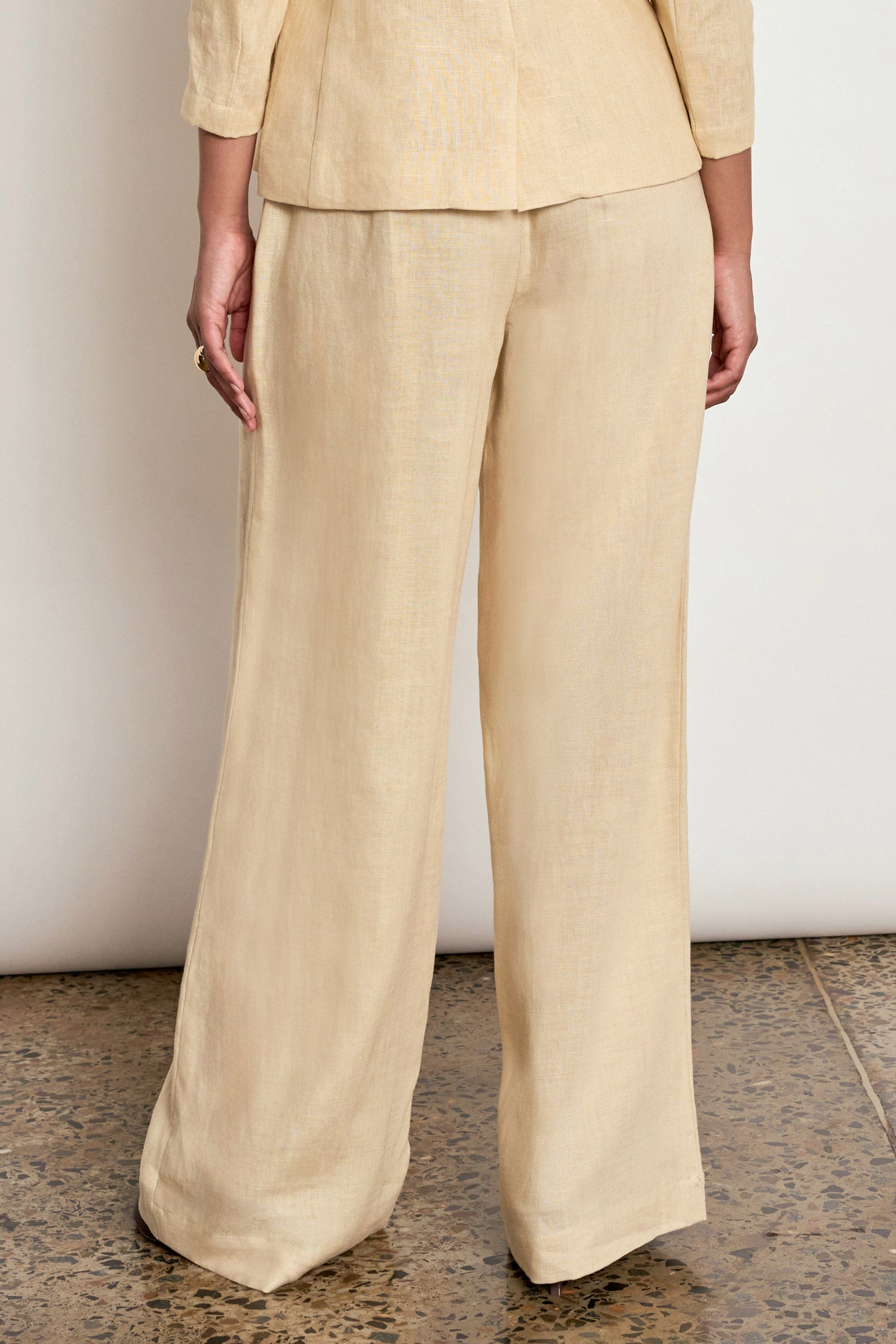 offset pant - eggshell