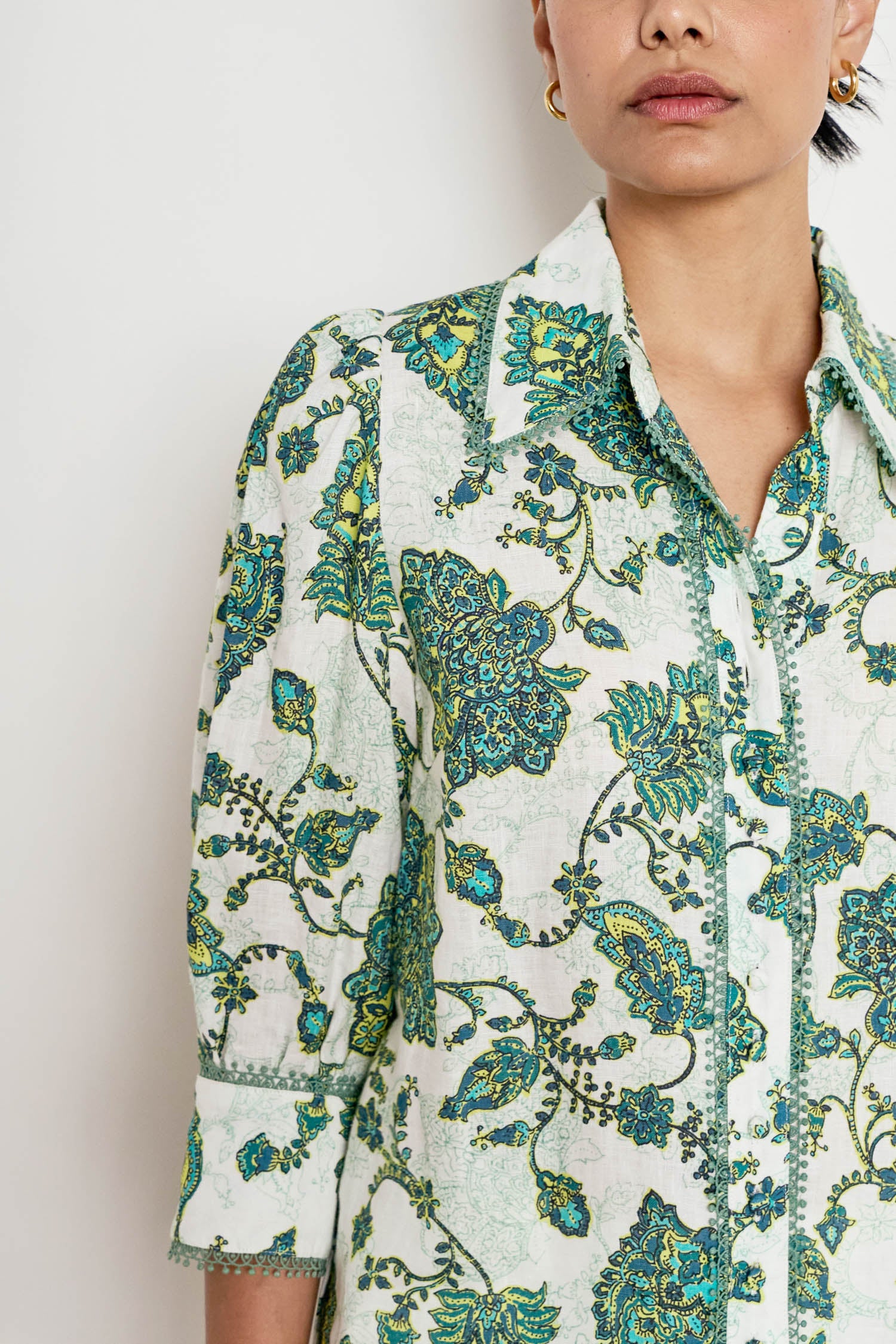 serenade top - garden paisley
