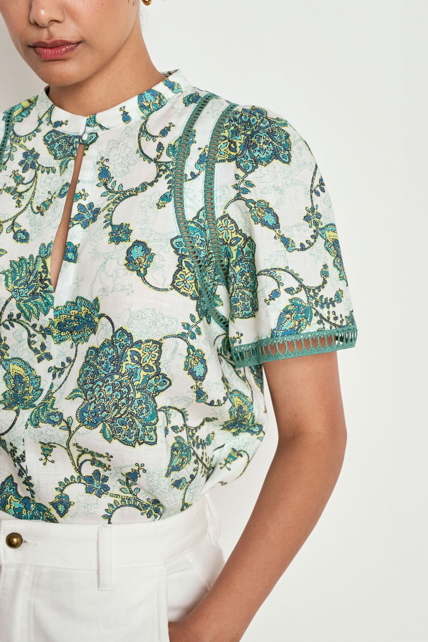 charm top - garden paisley