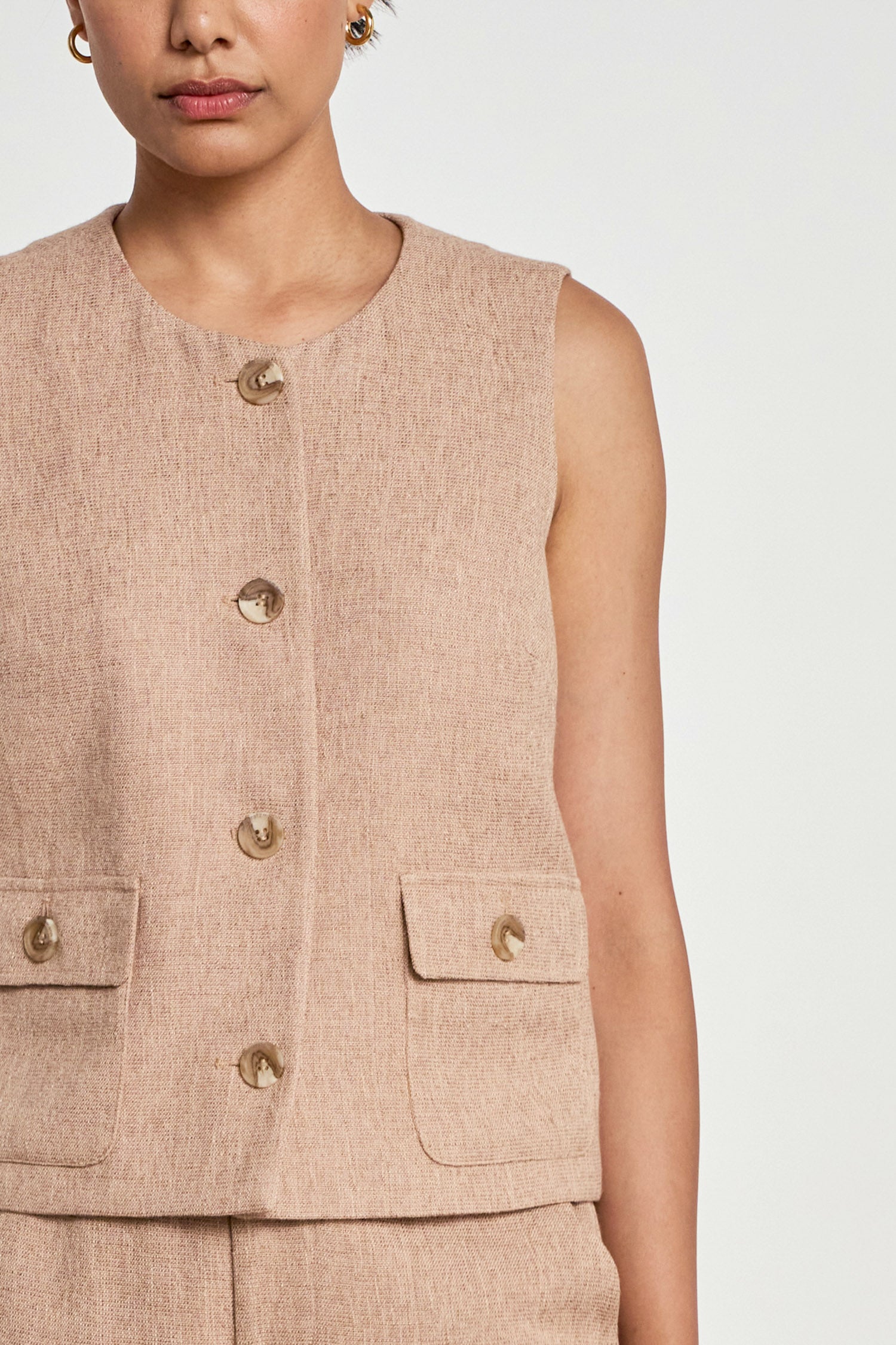 sense vest - pebble