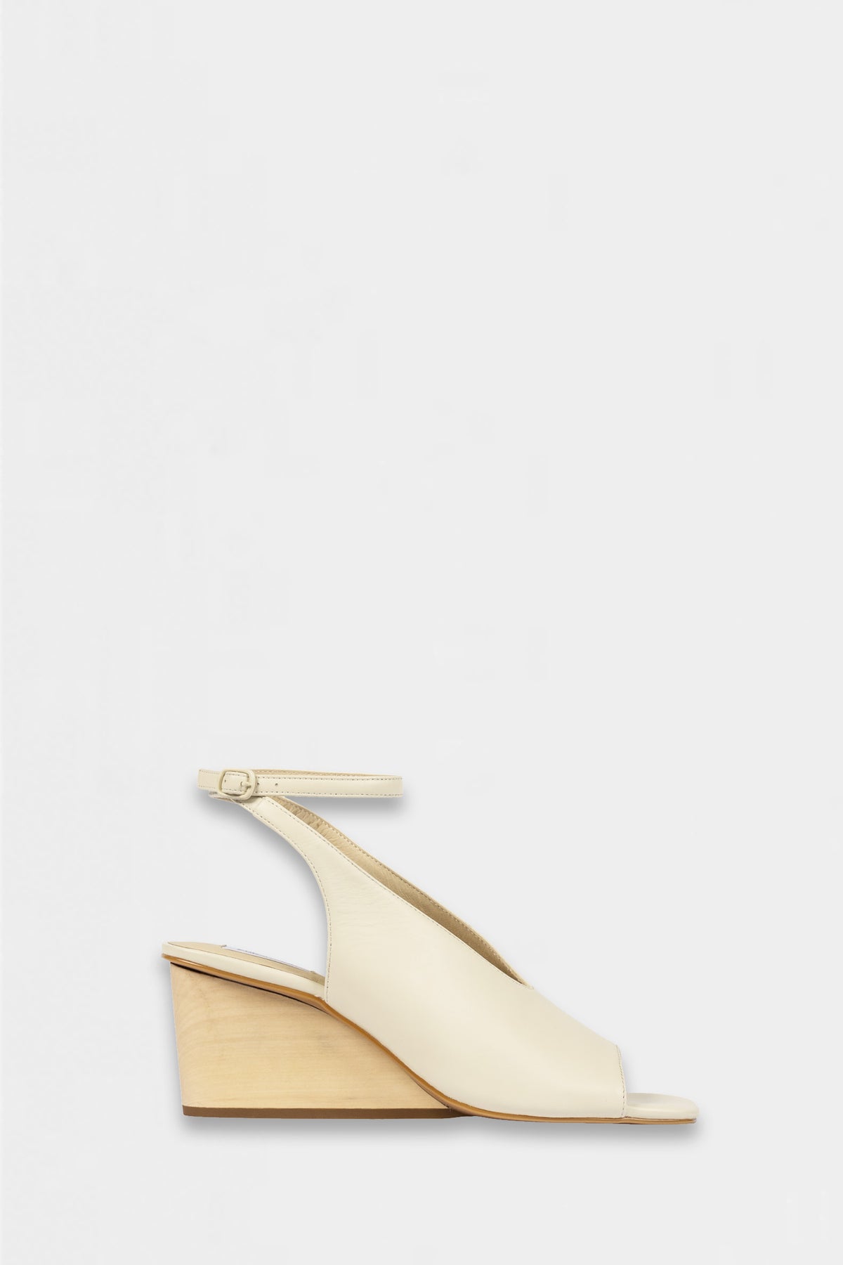 gala wedge - parchment