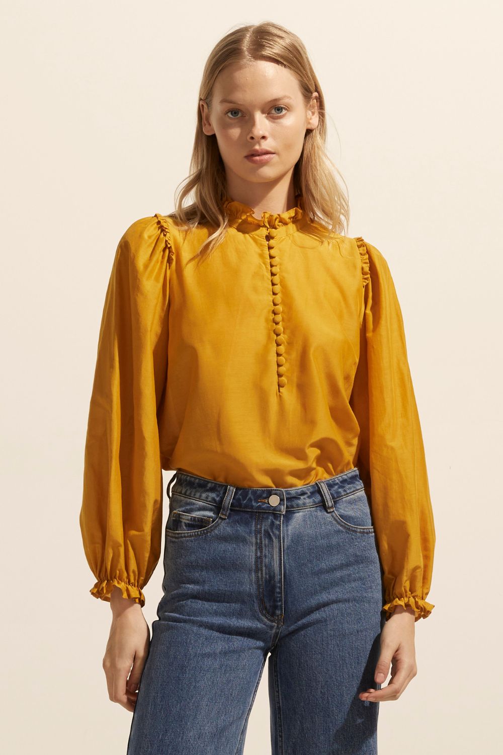 Context top - Ochre