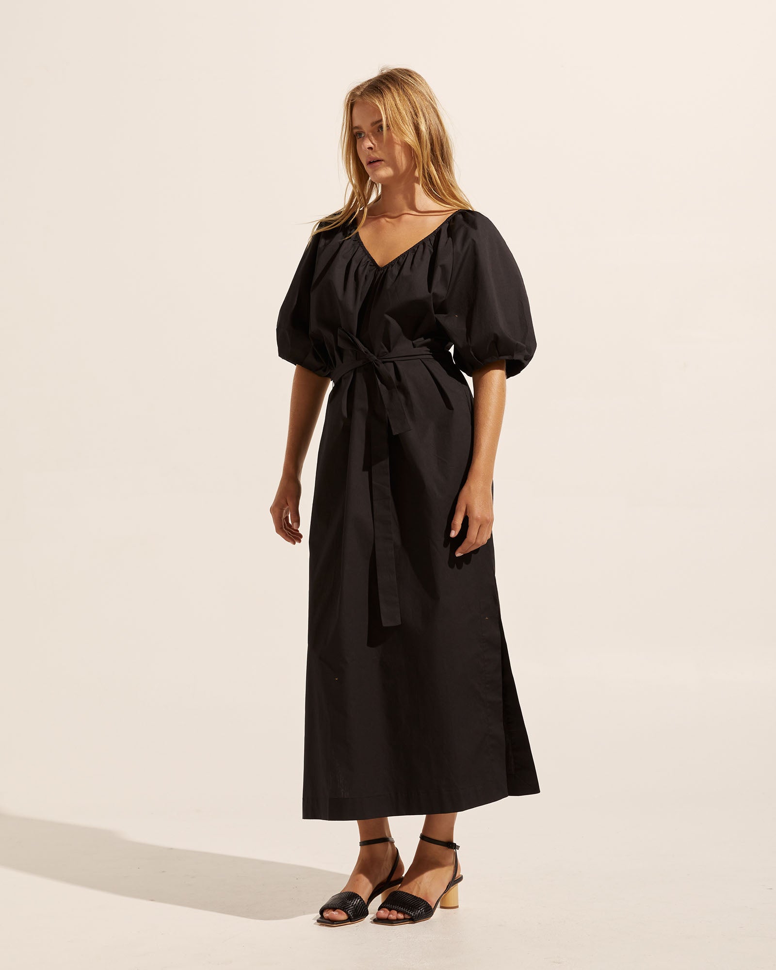 flow dress - black