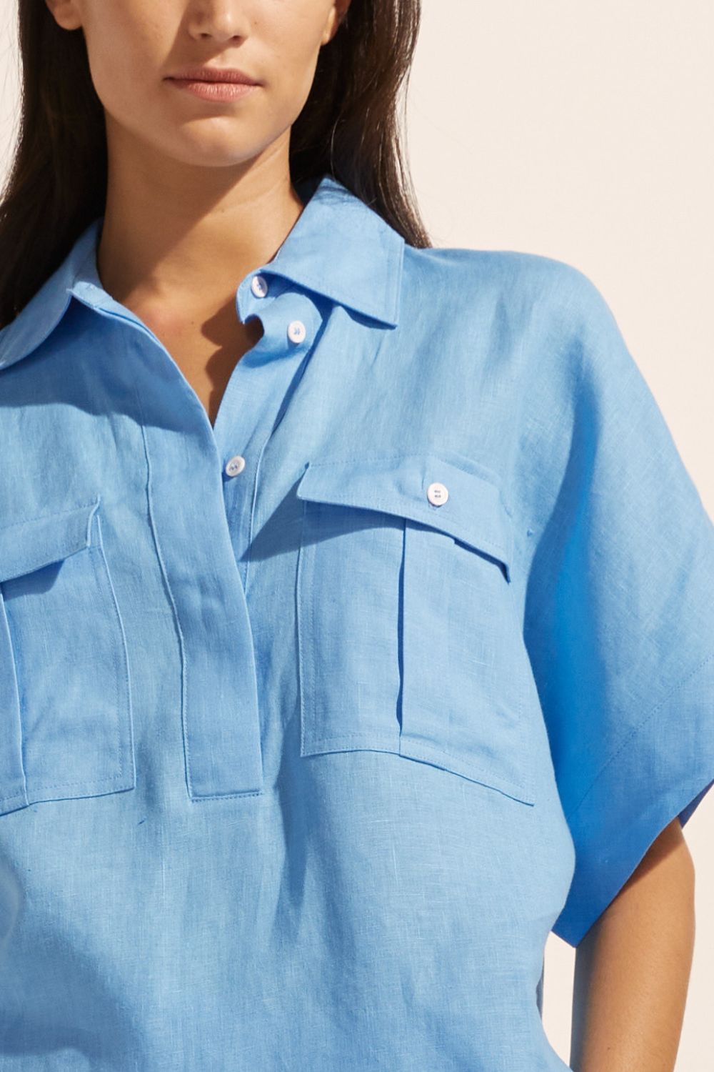 blue, shirt, oversized pockets, short sleeve, linen,  close up view