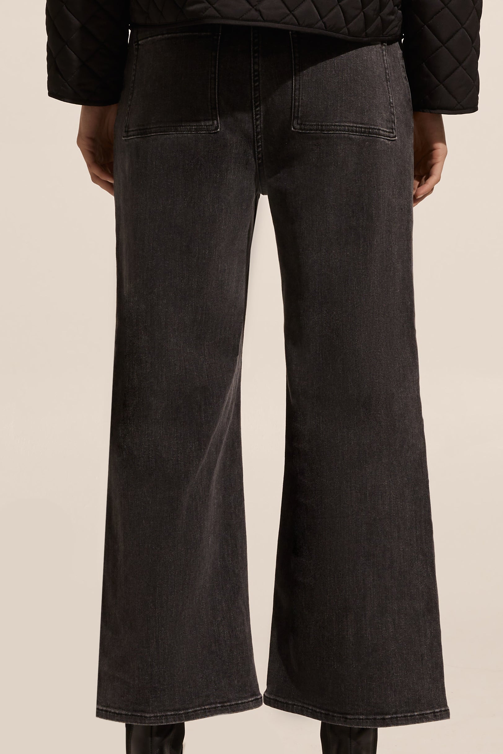 beacon jean - washed black denim