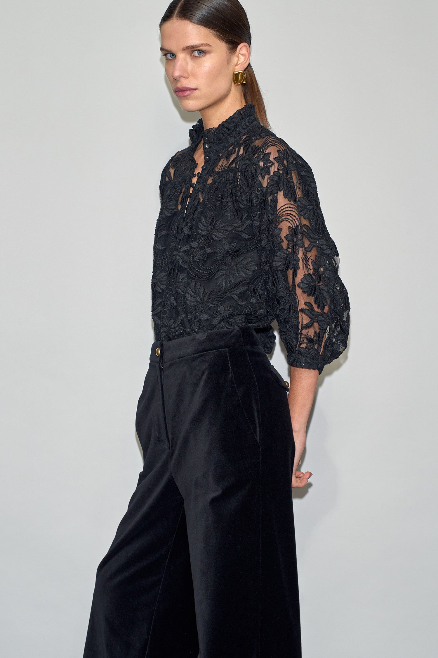 alight top - black|  zoe kratzmann| considered design