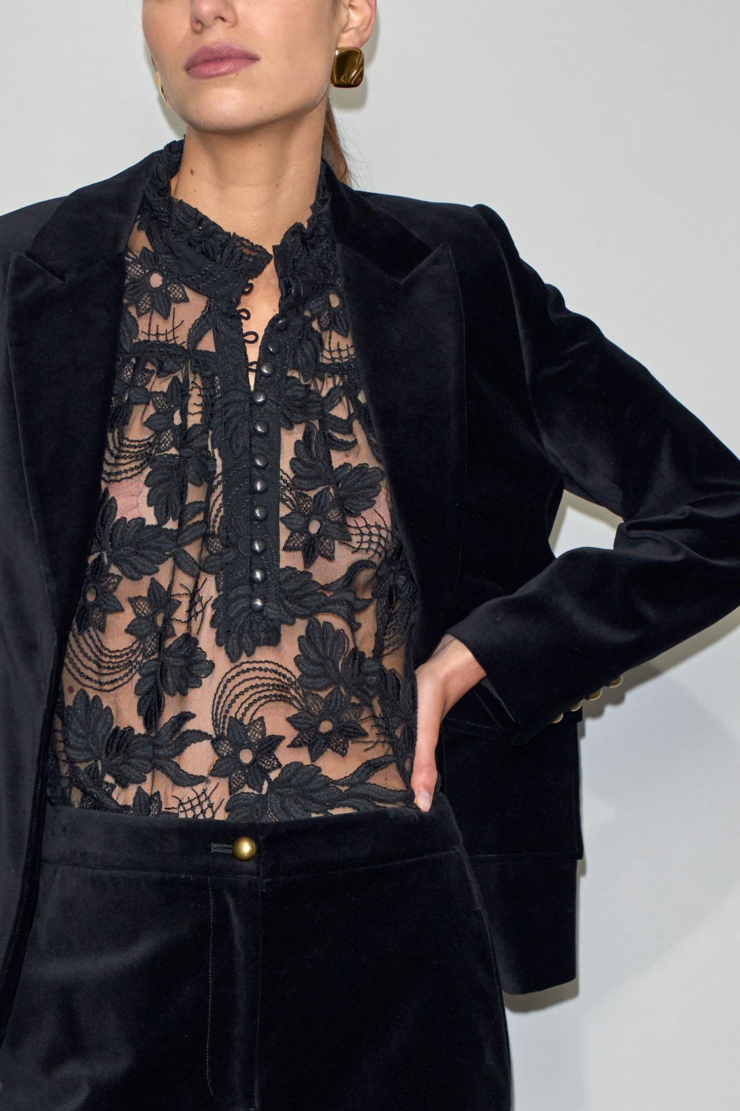 alight top - black|  zoe kratzmann| considered design