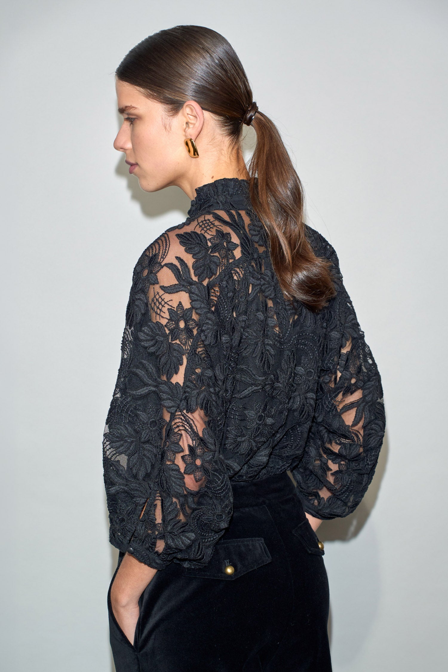alight top - black|  zoe kratzmann| considered design