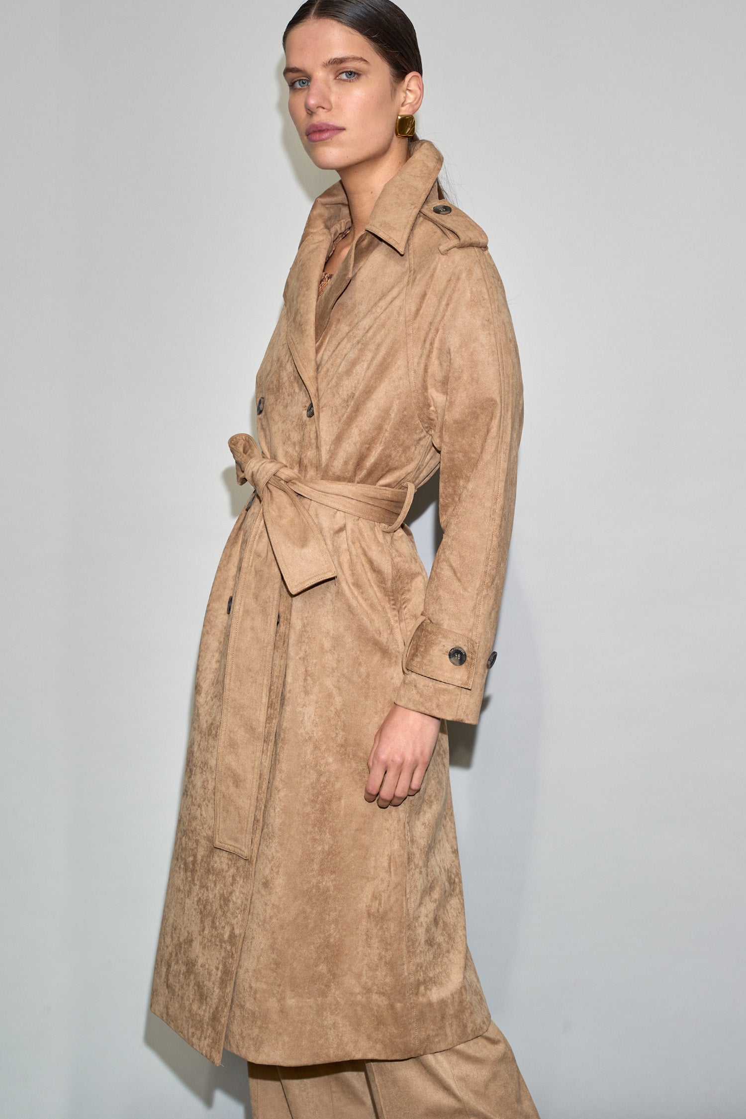 alpine coat - fawn|  zoe kratzmann| considered design