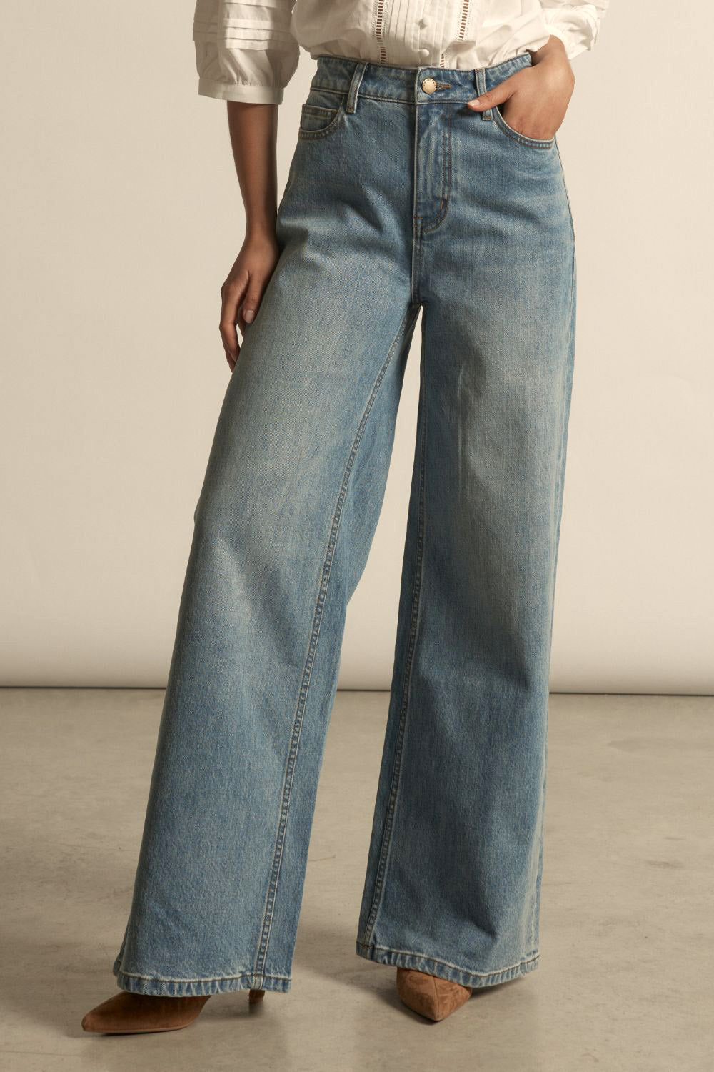 aura jean - mid denim