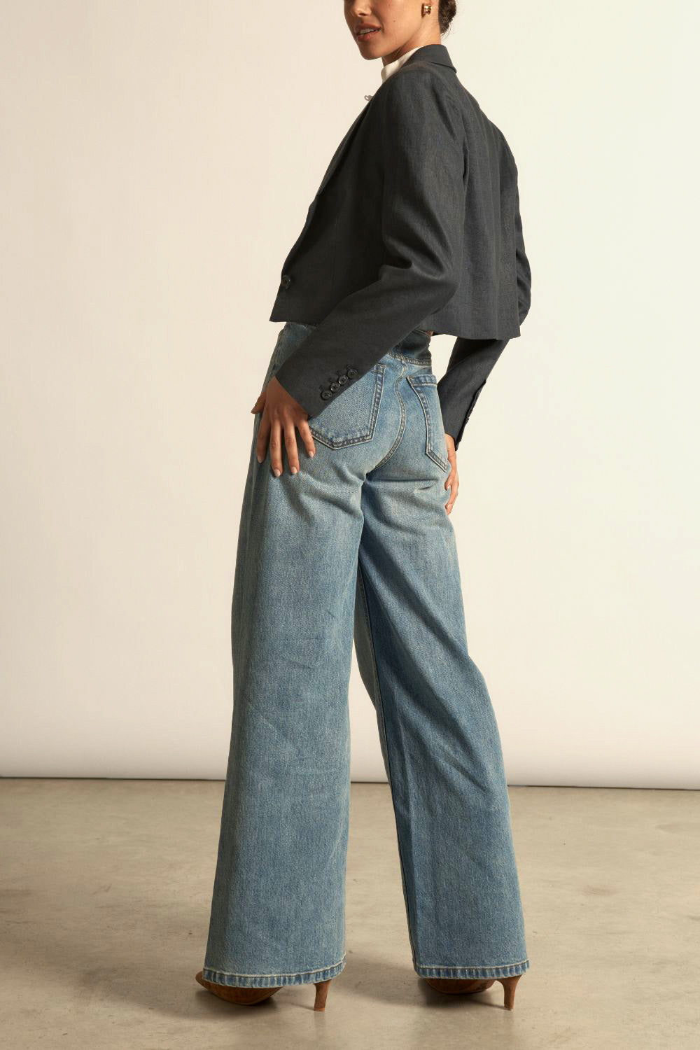 aura jean - mid denim