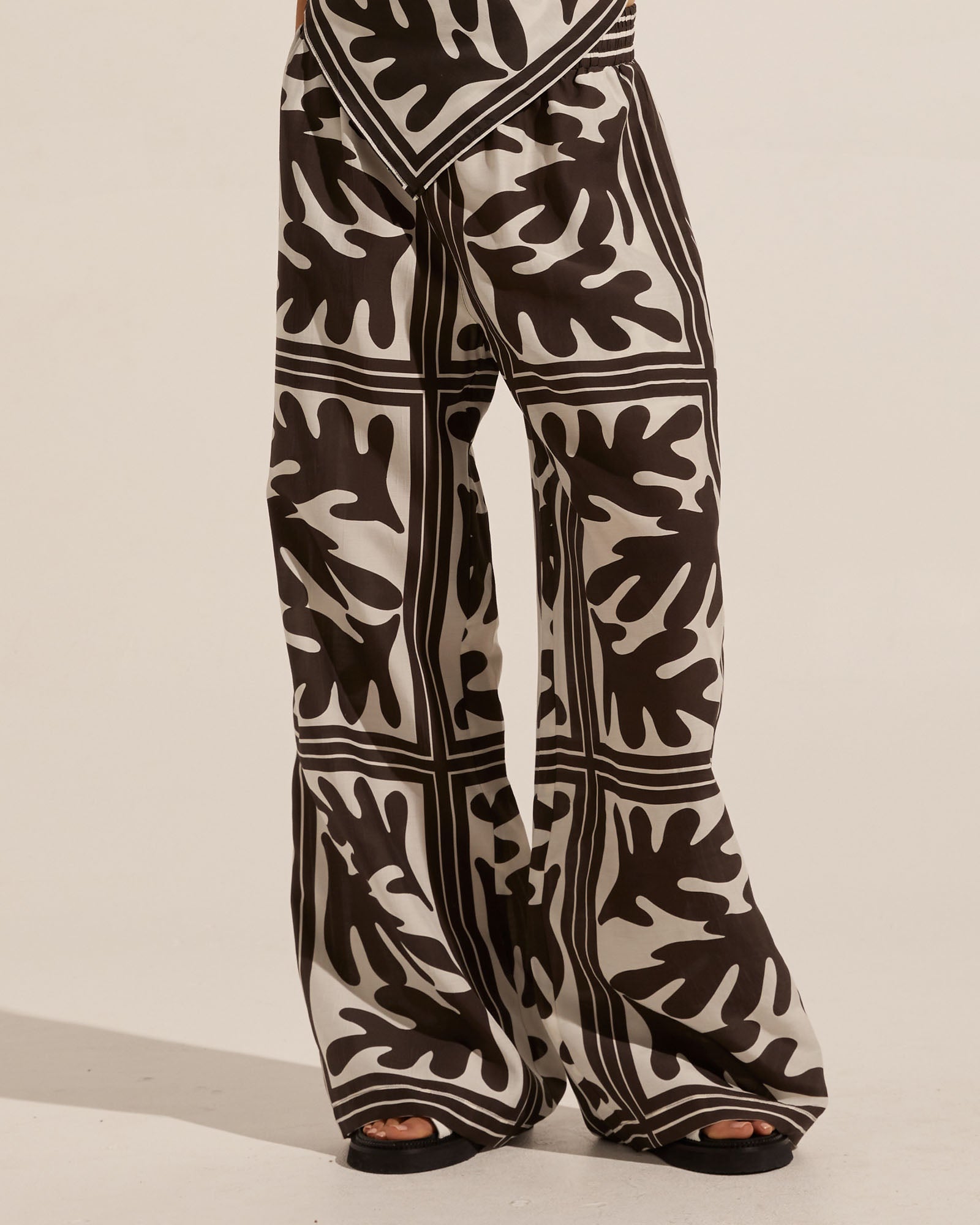 breeze pant - frond choc