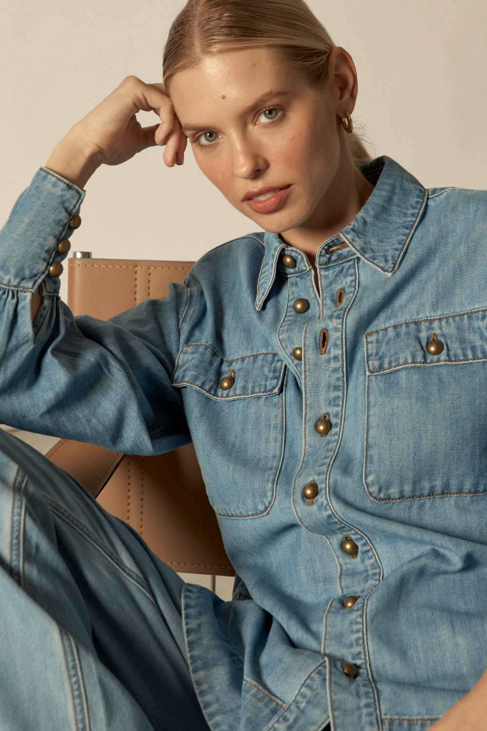 crest top - light washed denim