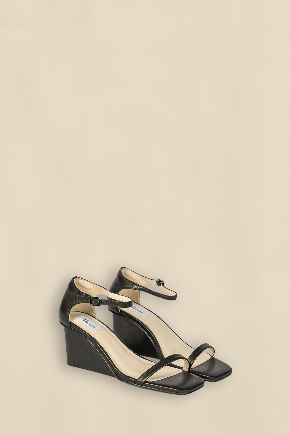 delight wedge - black|  zoe kratzmann| considered design