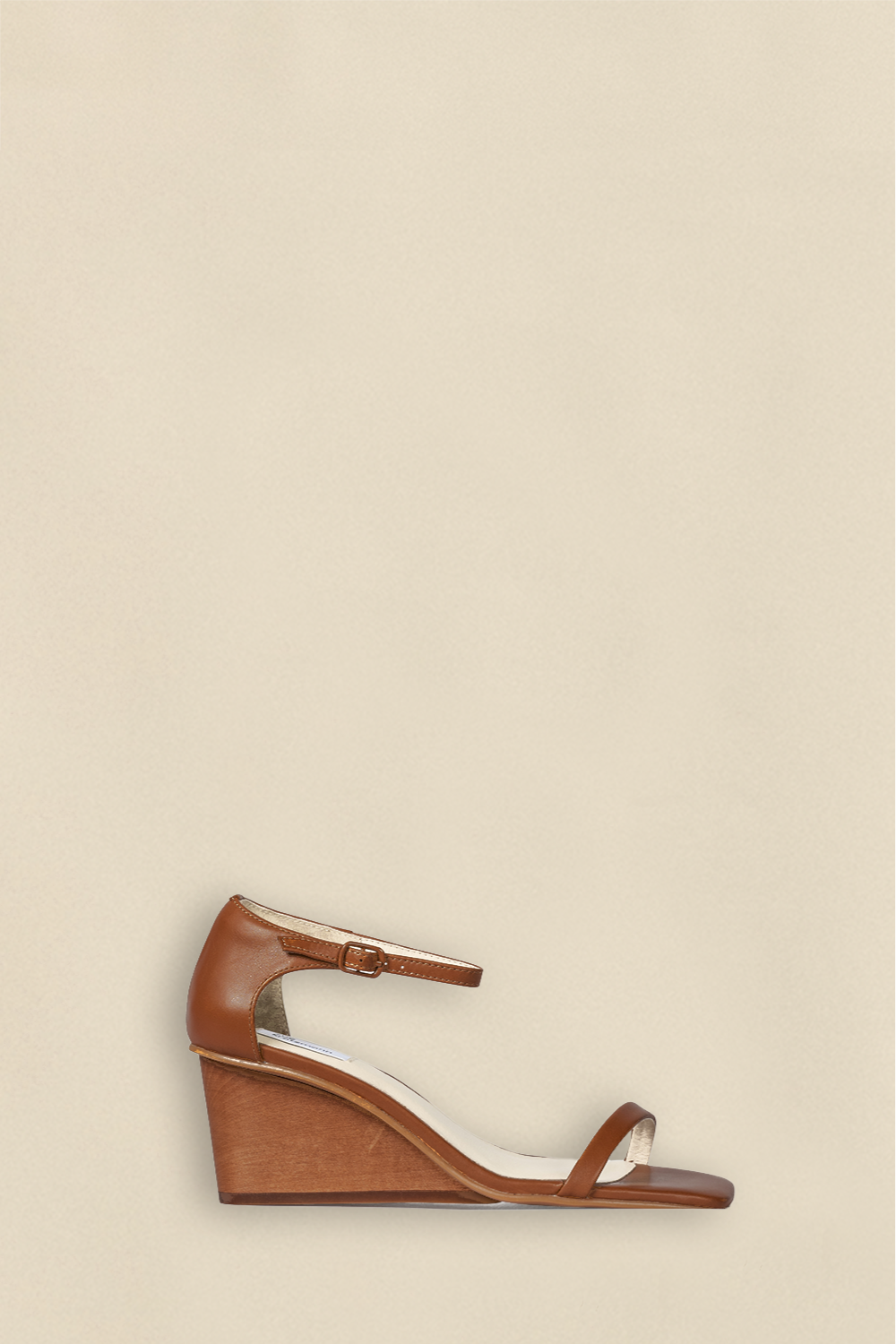 delight wedge - saddle|  zoe kratzmann| considered design