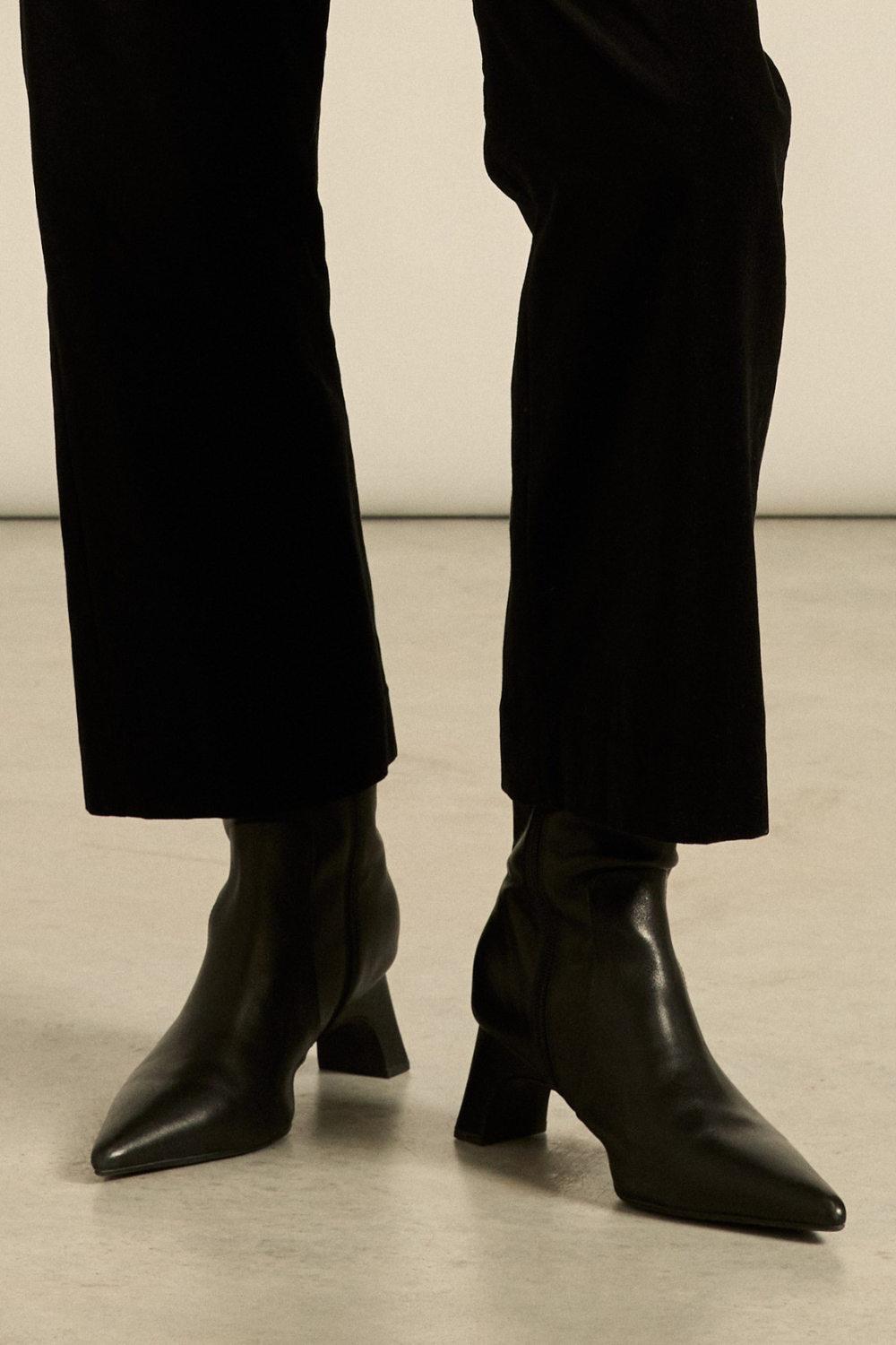 duel boot - black