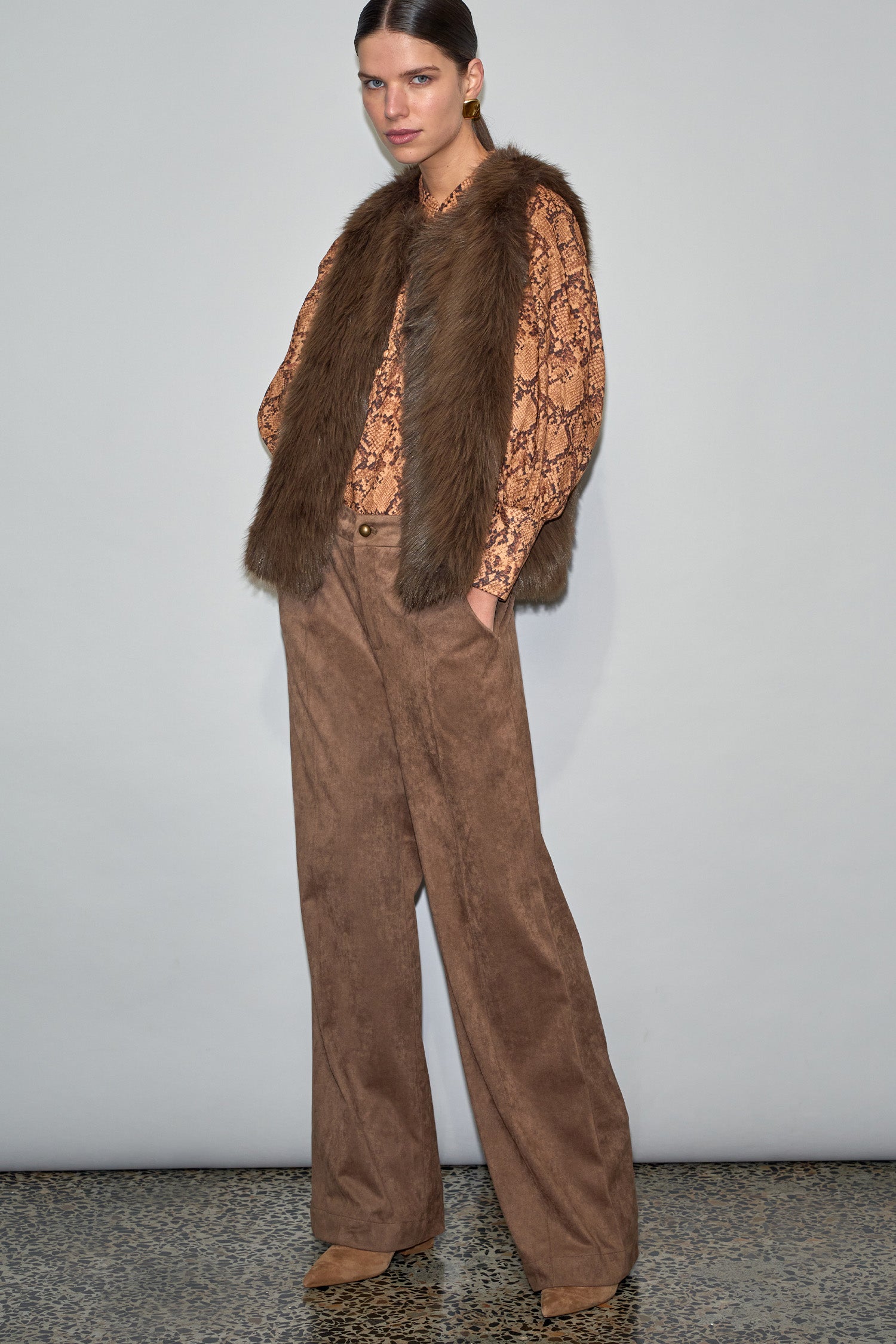 echo vest - chocolate|  zoe kratzmann| considered design