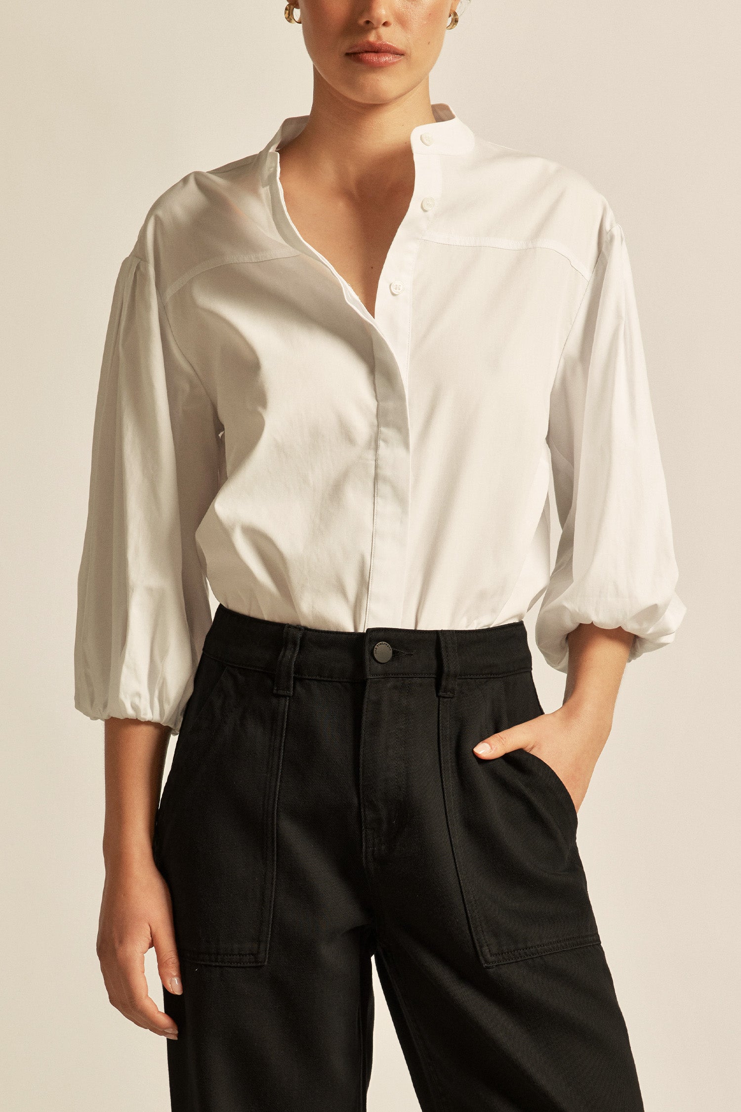 scroll top - porcelain|  zoe kratzmann| considered design