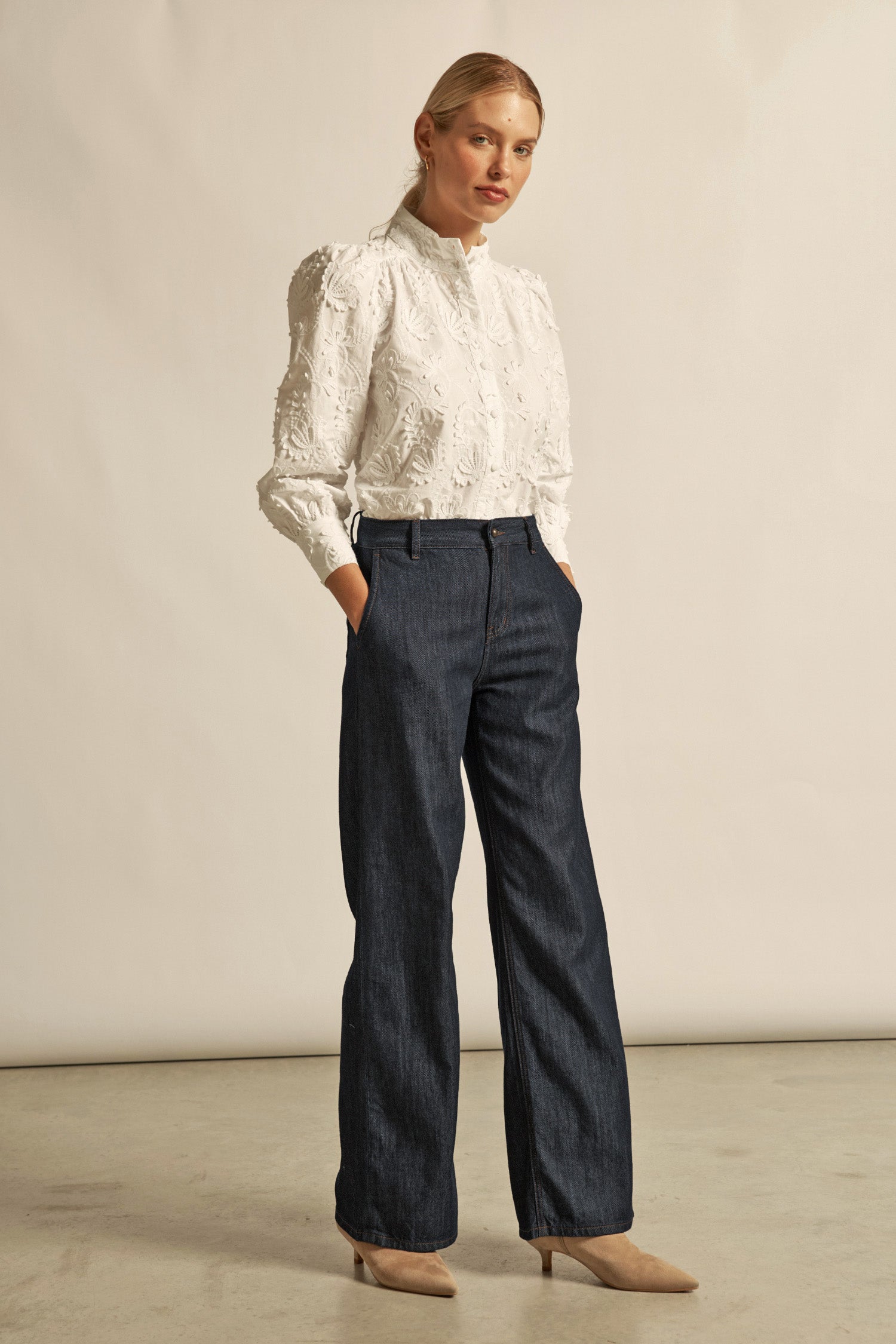 fete top - porcelain|  zoe kratzmann| considered design