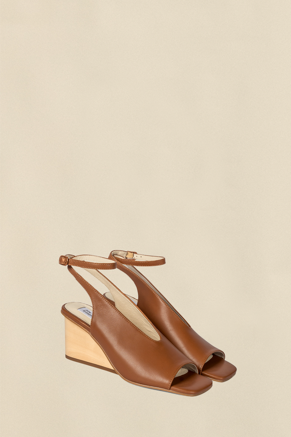 gala wedge - saddle|  zoe kratzmann| considered design