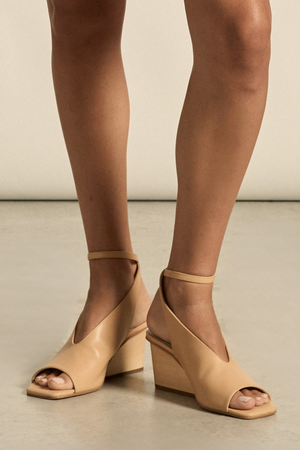 gala wedge - sandcastle|  zoe kratzmann| considered design