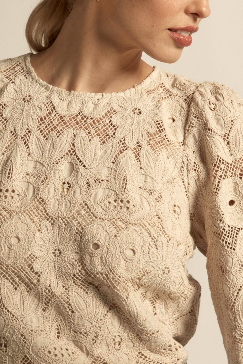 glisten top - vintage cream – zoe kratzmann