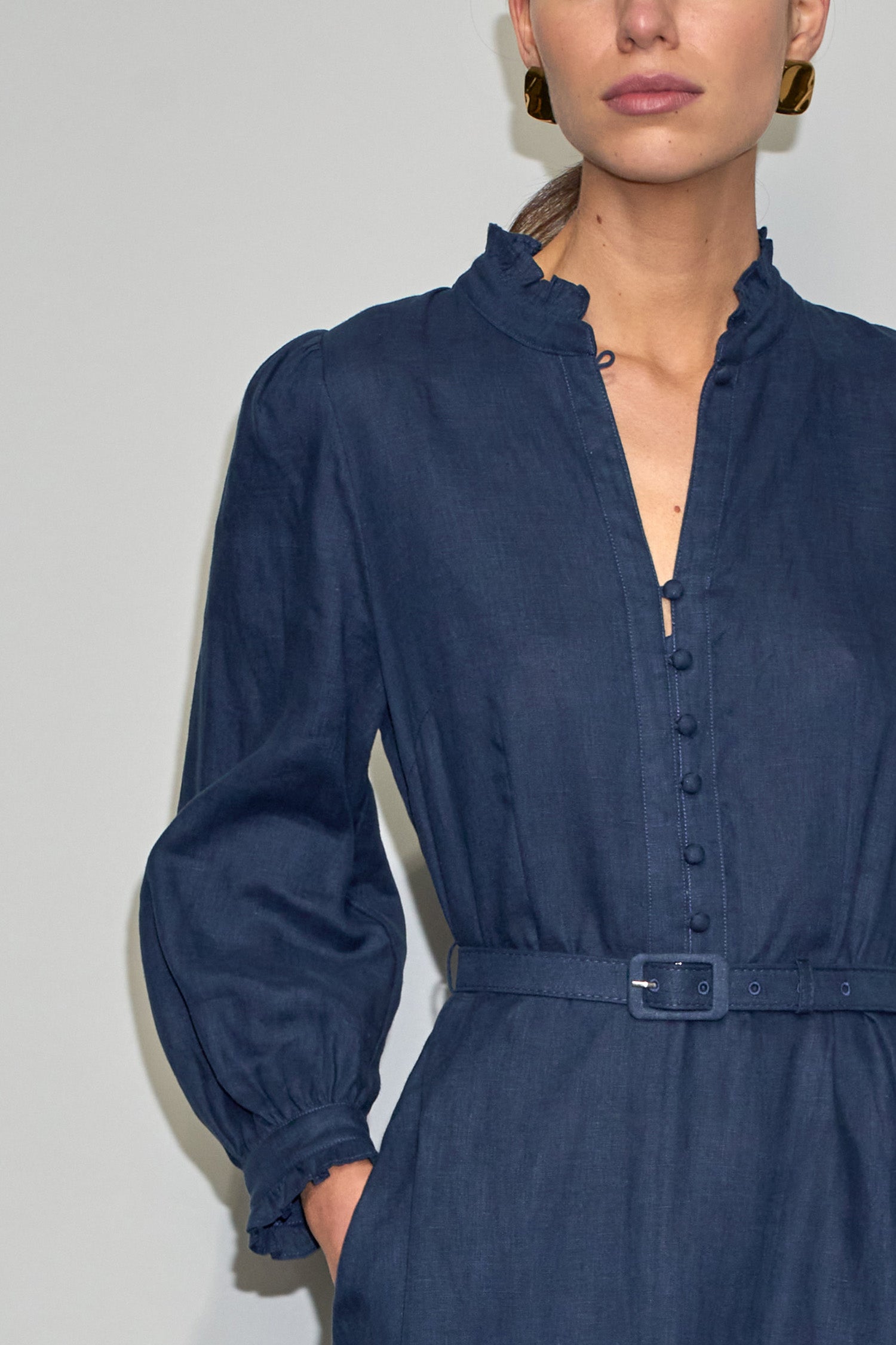 zoe kratzmann / halo dress - navy / size 4 / australian designed luxury womenswear zoe kratzmann / halo dress - navy / size 4 / australian designed luxury womenswear