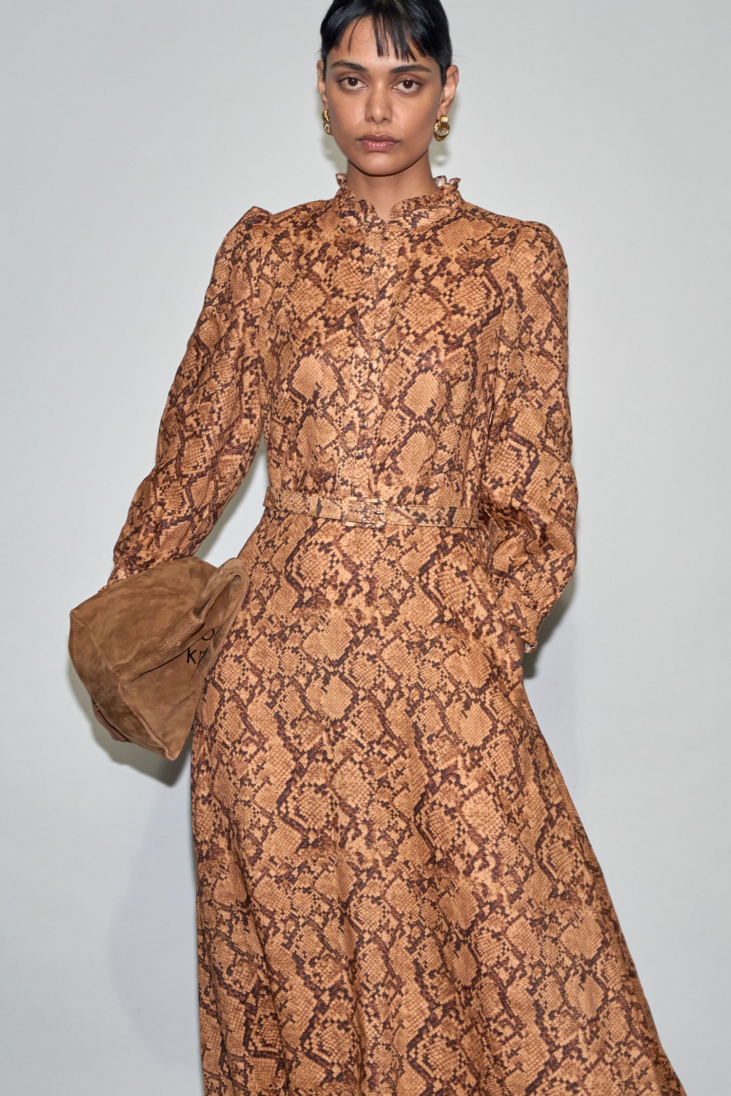 halo dress - python|  zoe kratzmann| considered design