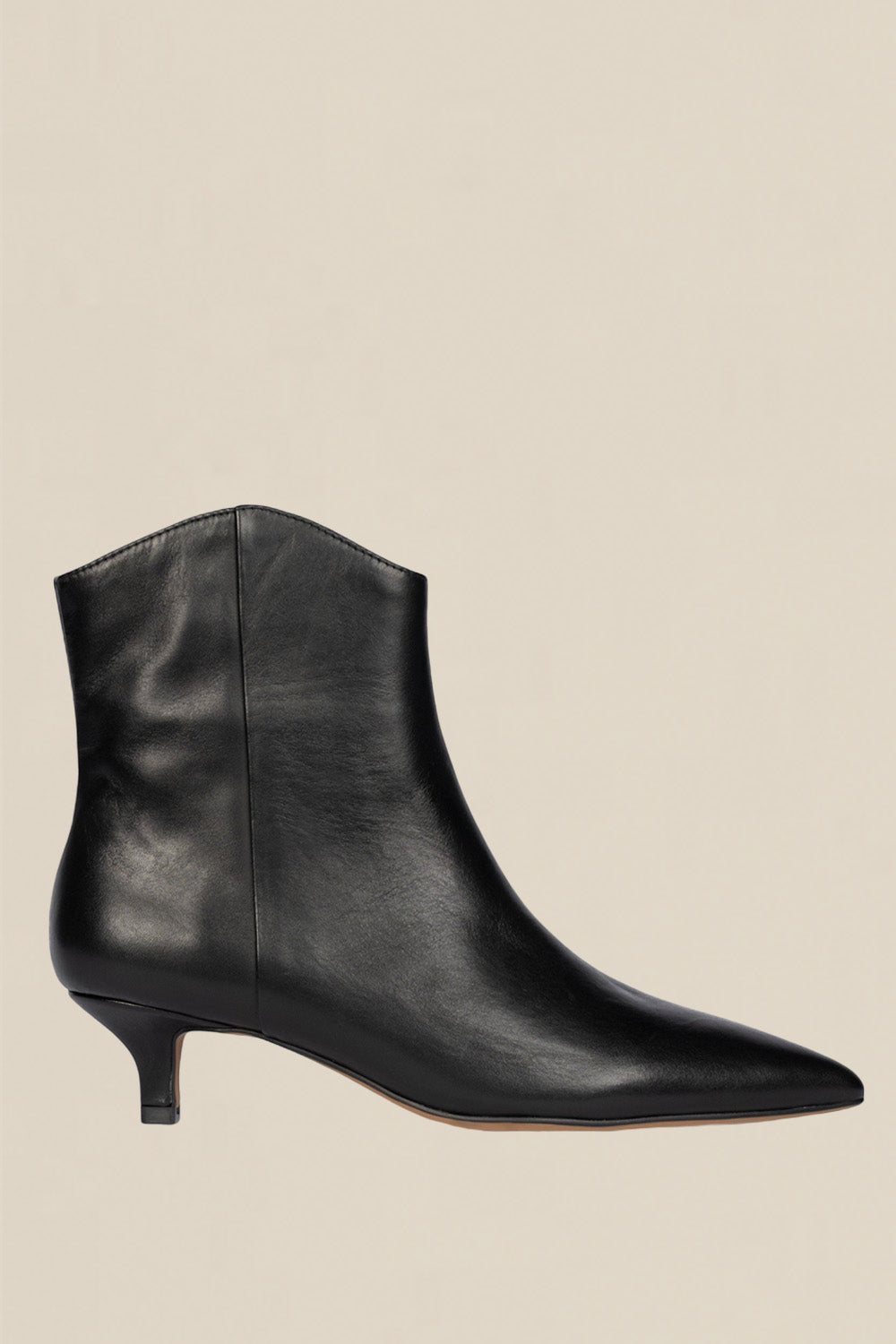 implicit boot - black leather|  zoe kratzmann| considered design