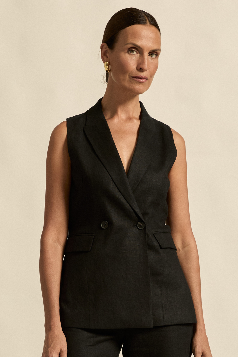 inception vest - black|  zoe kratzmann| considered design