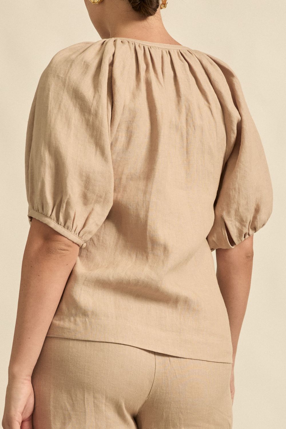 kilter top - stone|  zoe kratzmann| considered design