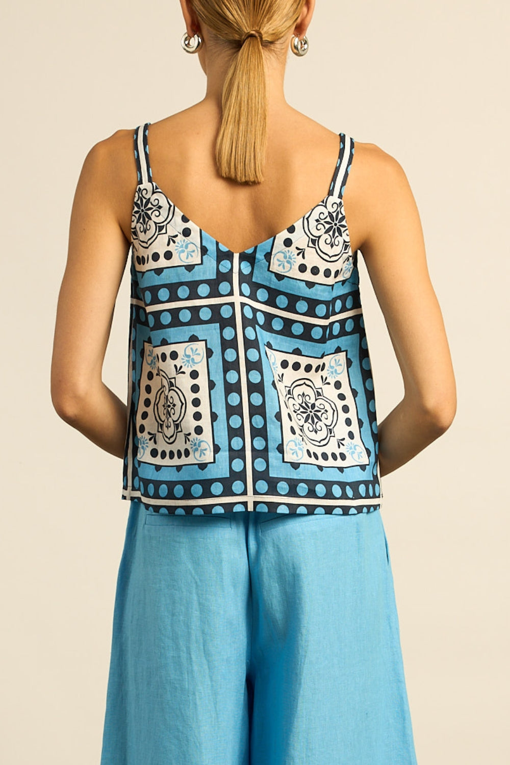 memo top - bay scarf|  zoe kratzmann| considered design