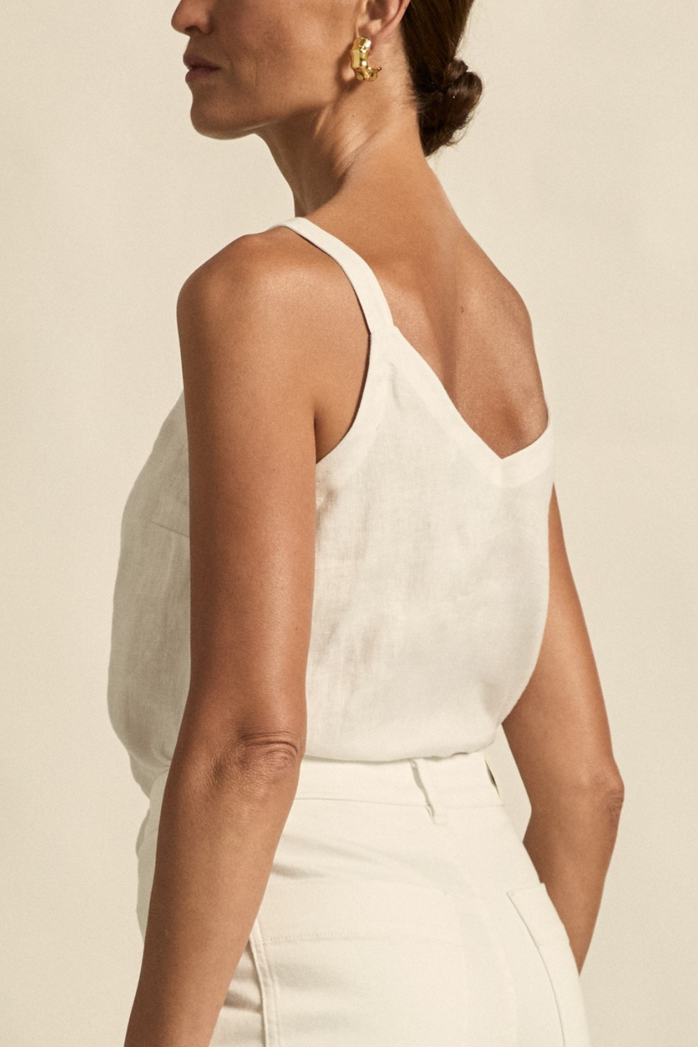 memo top - porcelain|  zoe kratzmann| considered design