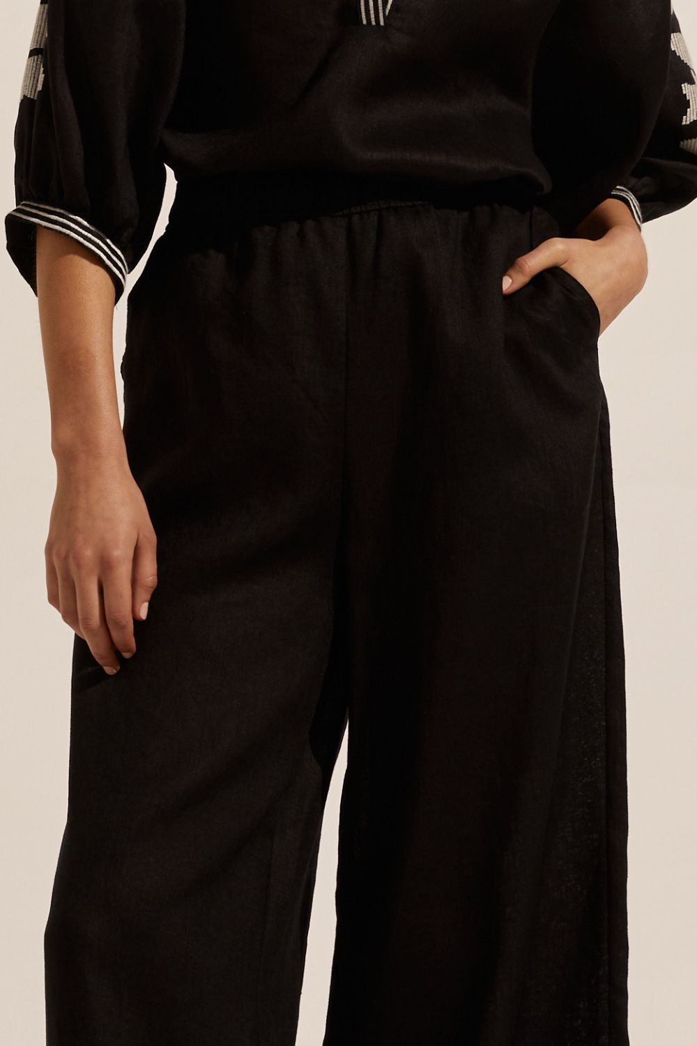 merit pant - black