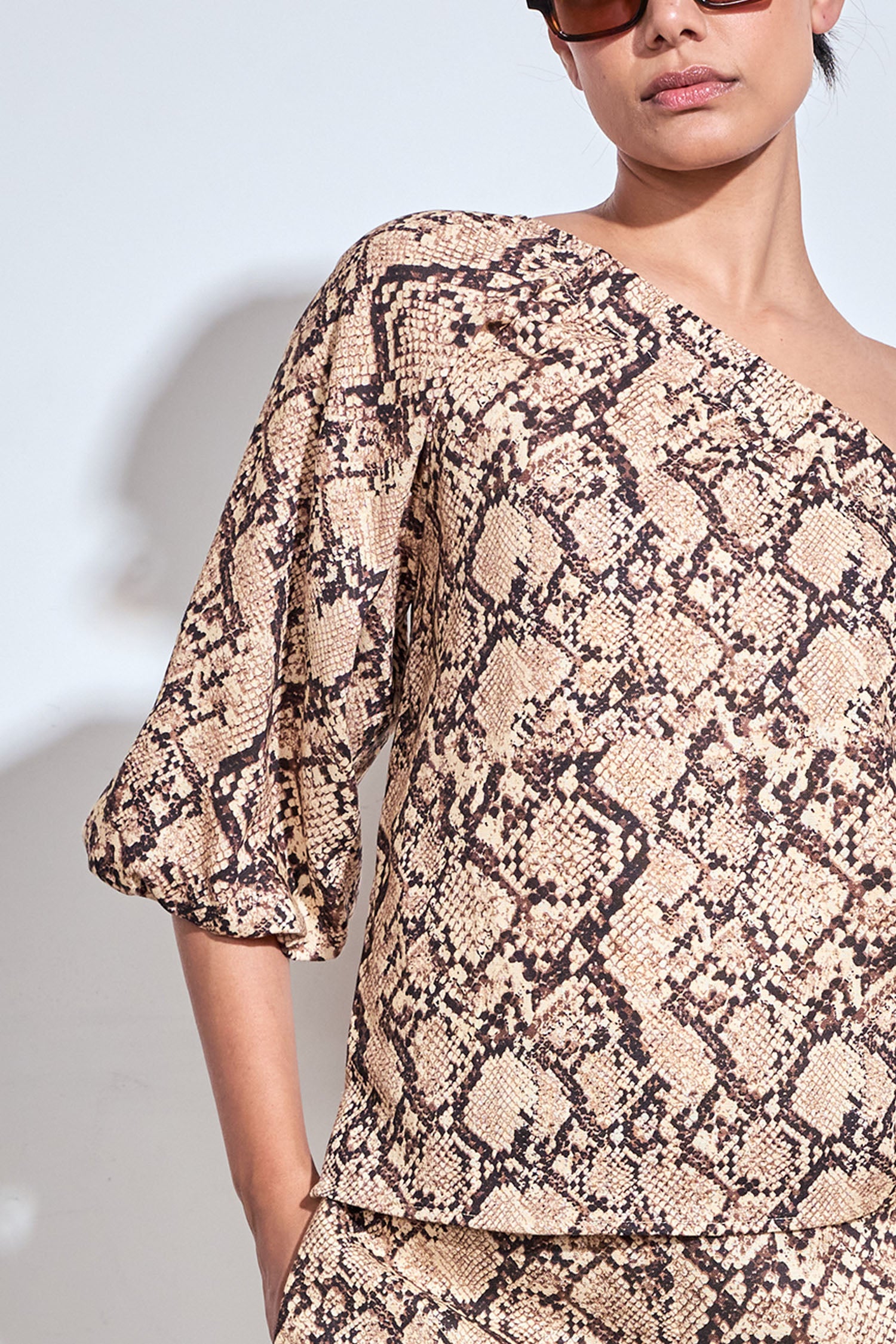 pearl top - serpent|  zoe kratzmann| considered design