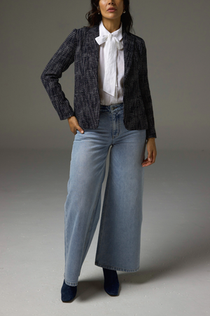 poise jacket - black/white boucle