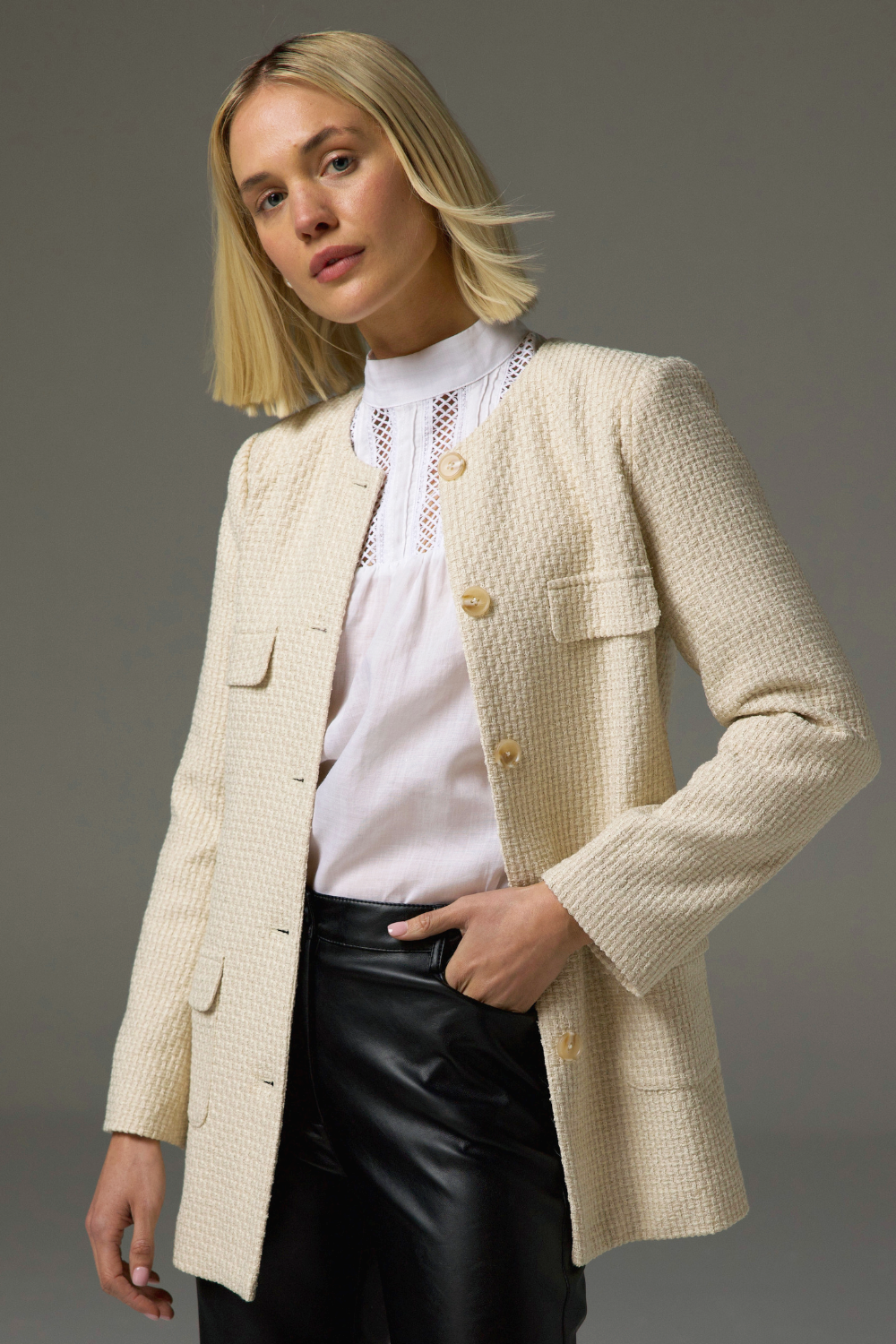 portal coat - ecru boucle