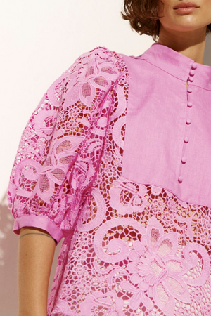 presence top - lotus lace