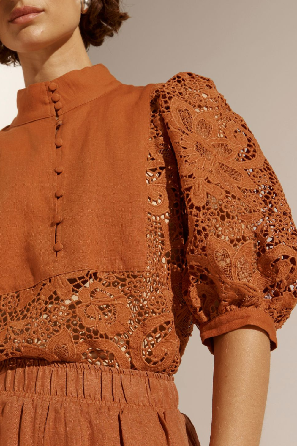 presence top - toffee lace