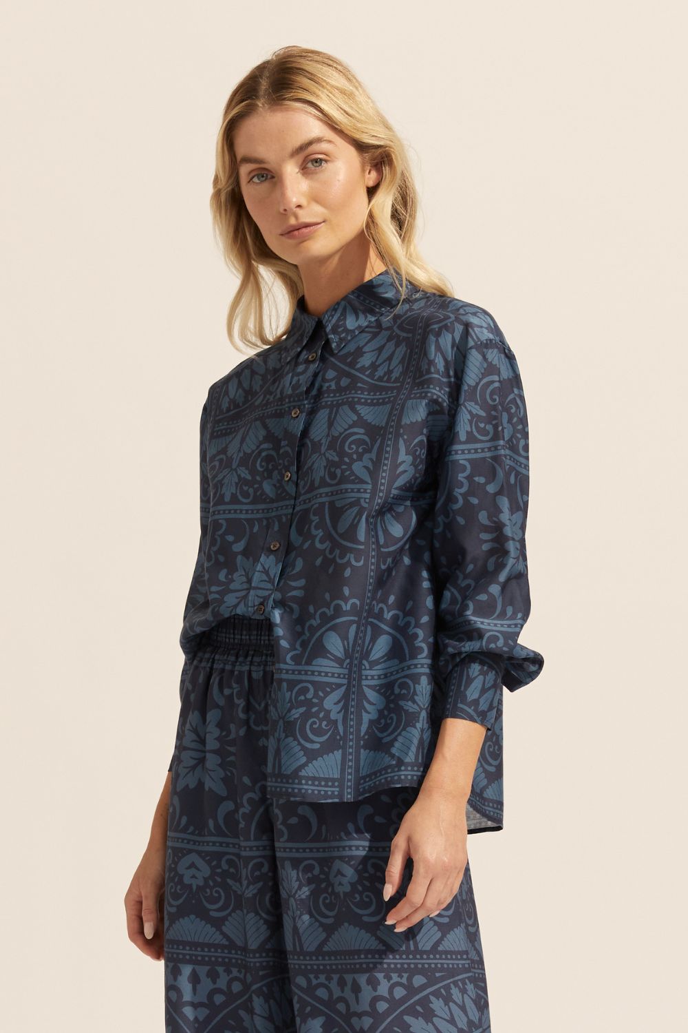 reflex top - indigo mosaic