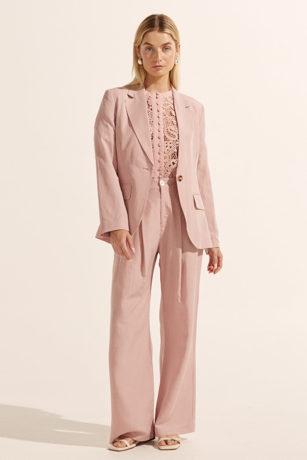 relay jacket - rosette